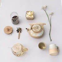 Hello Honey 1.5-Quart Stoneware Teapot with Jute Wrapped Handle with Reactive Glaze, Green