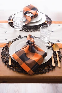 DII® Woven Paper Round Placemats