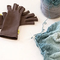 Dritz® Creative Comfort™ Crafter's Comfort Gloves