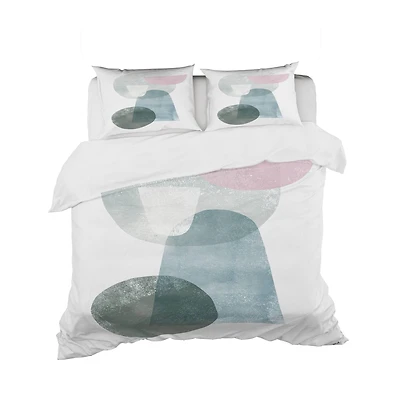 Designart 'Distressed Dream III' Geometric Bedding Set