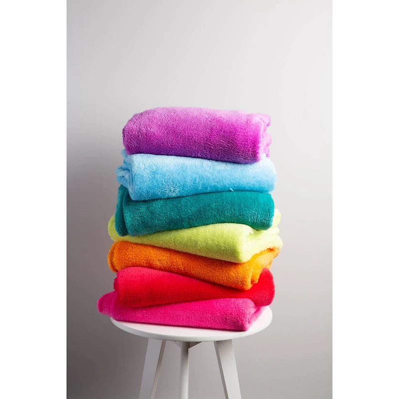 DII® Fuzzy Fleece Throw 2 Pack