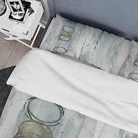 Designart 'Whitewashed Syrah' Geometric Bedding Set