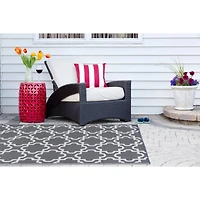 DII® Gray Lattice Outdoor Rug, 4ft. x 6ft.
