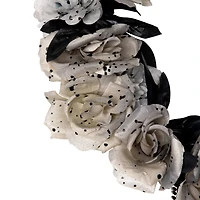 16" Double Skull & Gray Roses Halloween Wreath