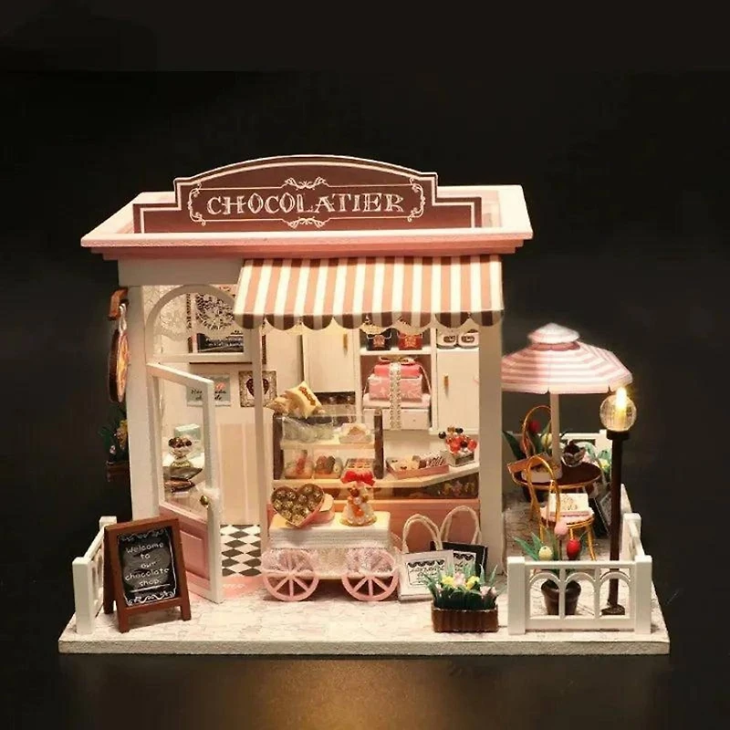 Wizardi Chocolatier Miniature Dollhouse Roombox Kit
