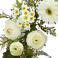 24” Mixed Cream Daisies & Ranunculus Wreath