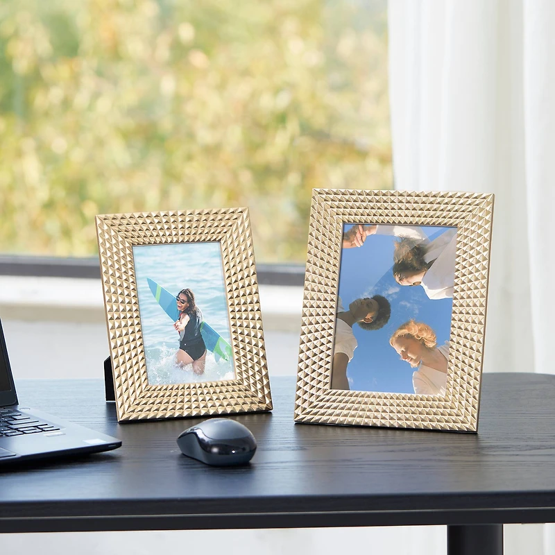 Glitzhome® Modern Gold Tabletop Picture Frame Set