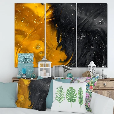 Designart - Marriage of Yellow and Black