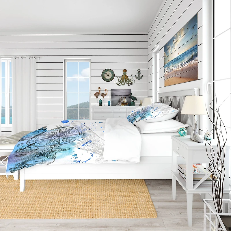 Designart 'Marine Creatures Illustration' Beach Bedding Set