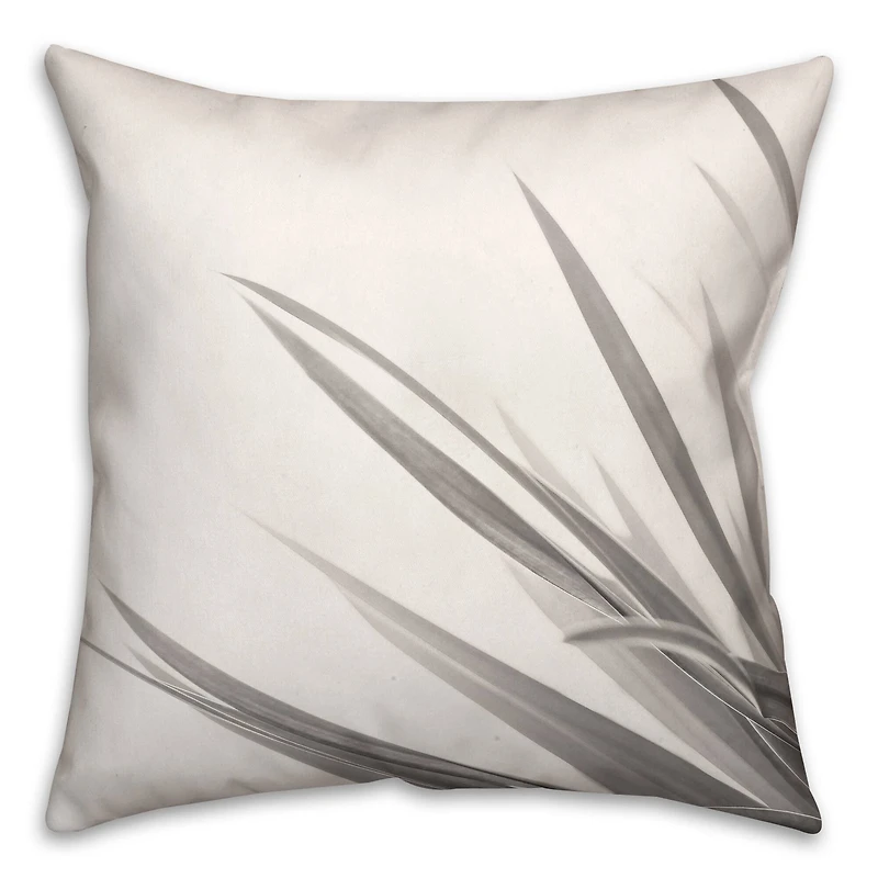 18" Succulent Crop Indoor/Outdoor Pillow