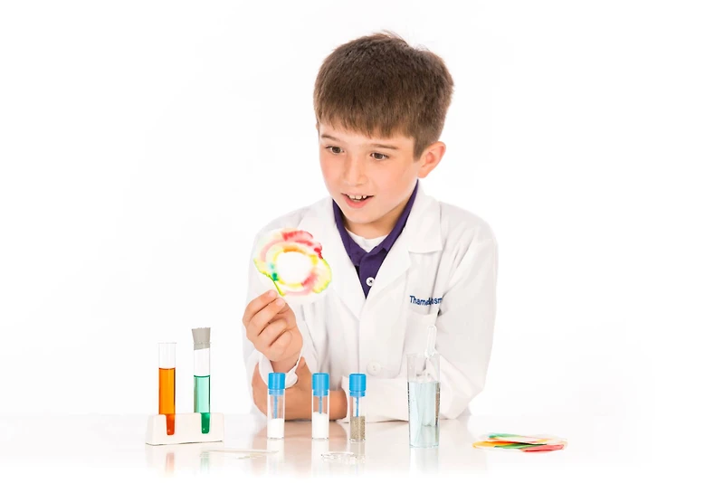 Thames & Kosmos Kids First Chemistry Set