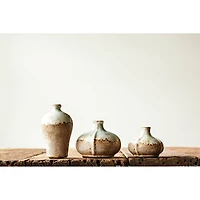 Hello Honey® Distressed Finish Brown & White Terracotta Vase Set
