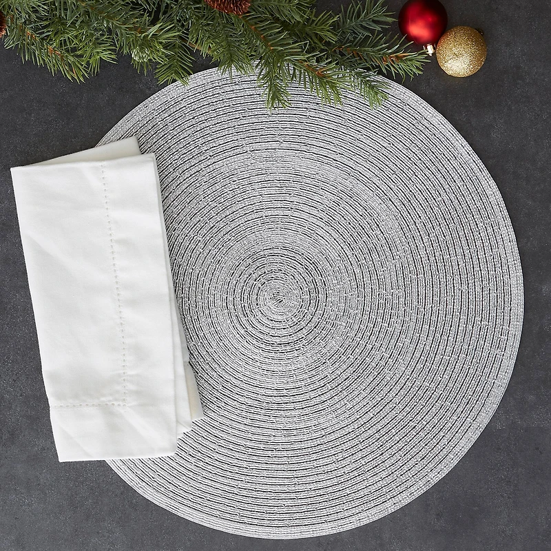 DII® Metallic Silver Round Polypropylene Woven Placemat (Set of 4)