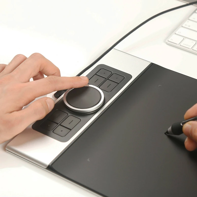 XPPen Deco Pro M Drawing Tablet