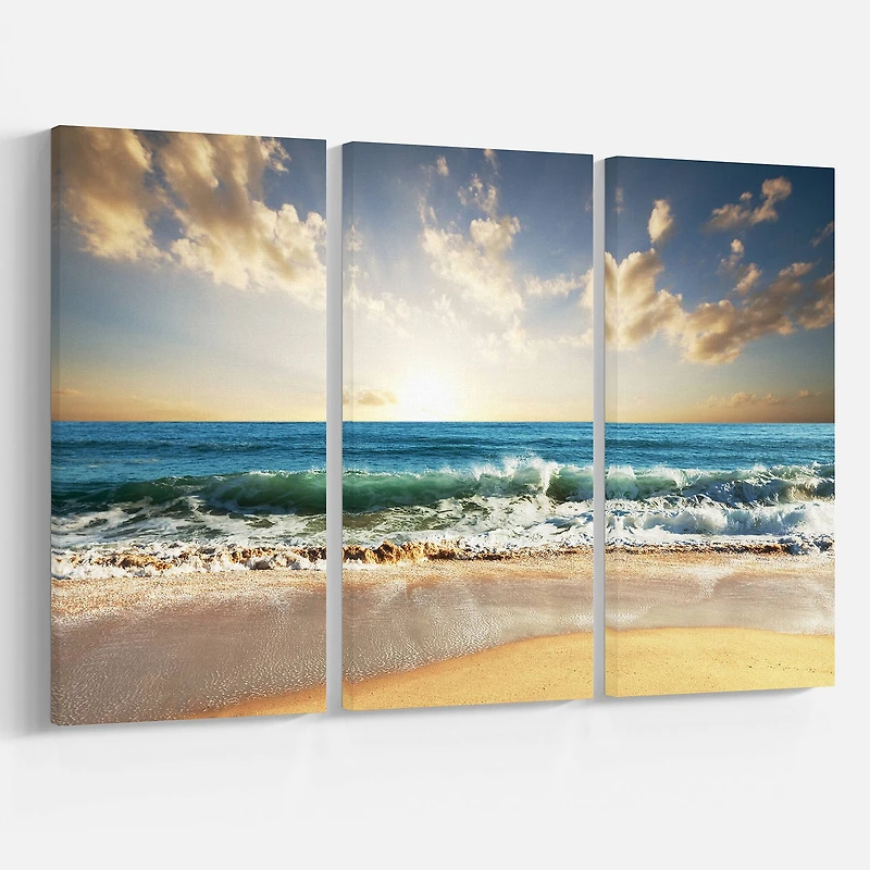 Designart - Cloudy Sky and Vibrant Blue Sea