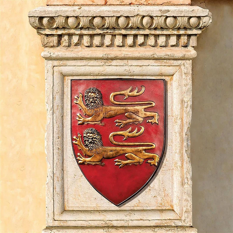Design Toscano William of Normandy Grand Arms of France Wall Shield