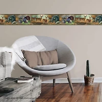 RoomMates Wildlife Medley Border