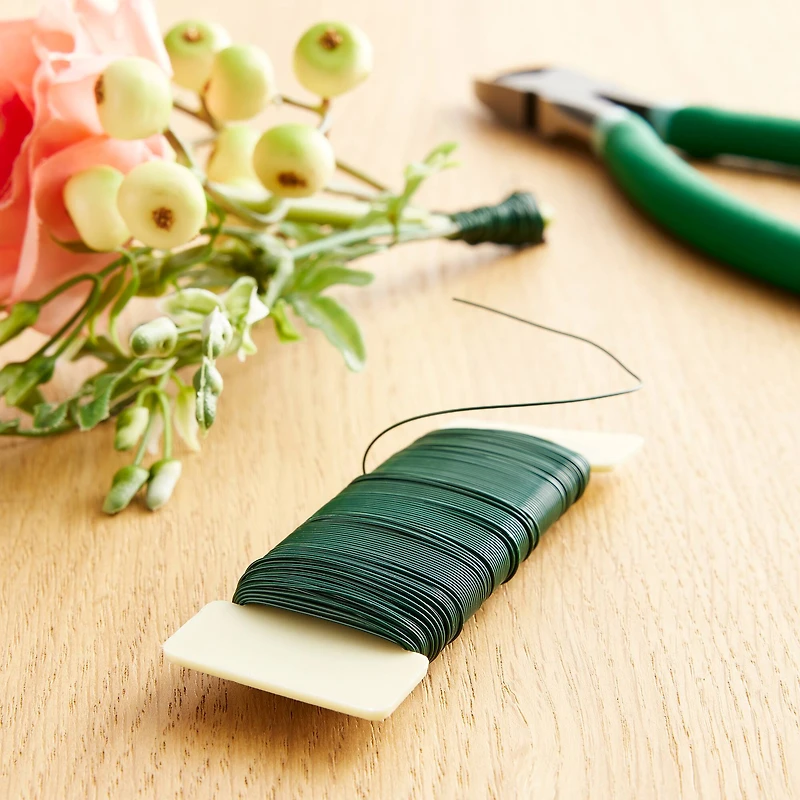 40 Pack: Gauge Green Floral Paddle Wire by Ashland