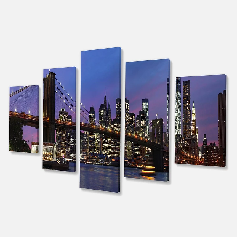 Designart - Brooklyn Bridge and Manhattan at sunset