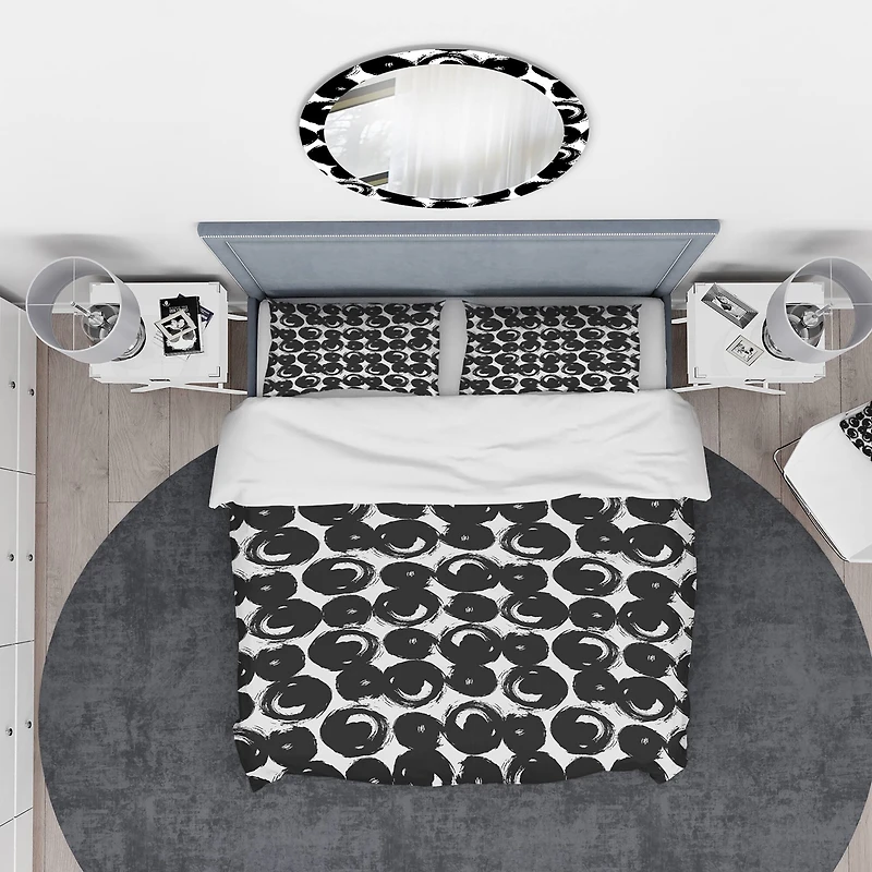 Designart 'Black Circles on White Background' Modern & Contemporary Bedding Set