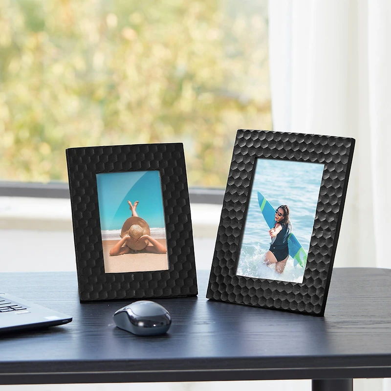 Glitzhome® Black Honeycomb Resin Tabletop Picture Frame Set