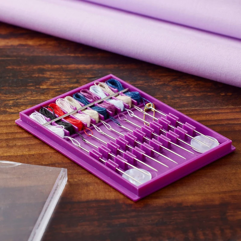 Loops & Threads™ Pre-Threaded Needle Kit