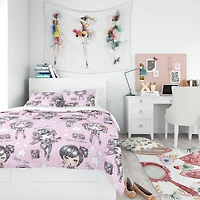 Designart 'Rock Girl Super Star Street Dance' Modern Teen Bedding Set