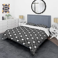 Designart 'Monochrome Geometric Pattern II' Mid-Century Duvet Cover Set