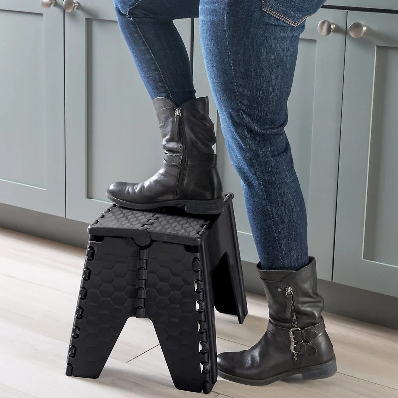 Simplify 12" Folding Step Stool