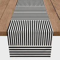 Alternating Stripes Indoor/Outdoor Table Runner
