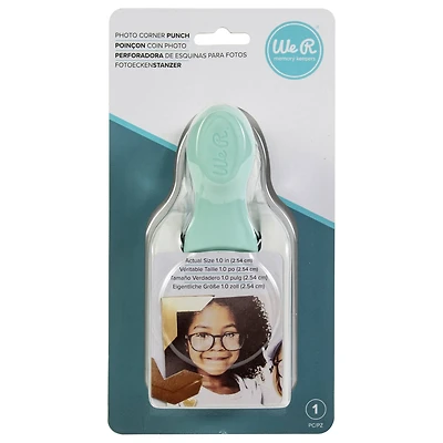 We R Memory Keepers® Embossing Punch – 1" Photo Corners