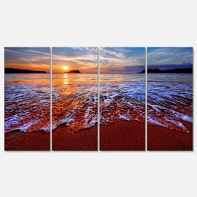 Designart - Colorful Sunset with Bright Waters