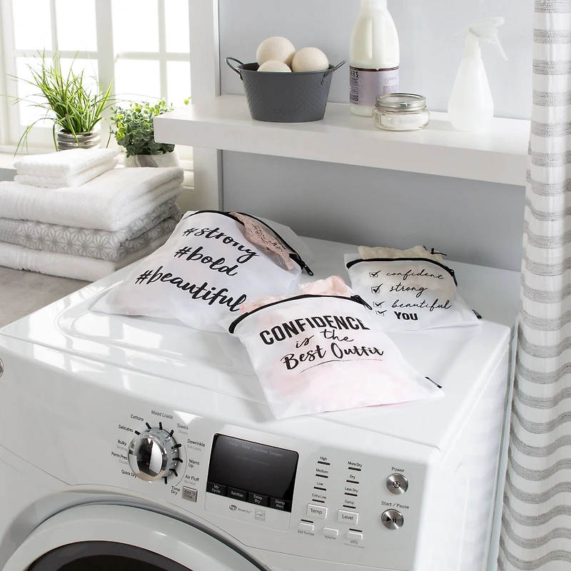 Woolite® Printed Mesh Wash Bags, 3ct.