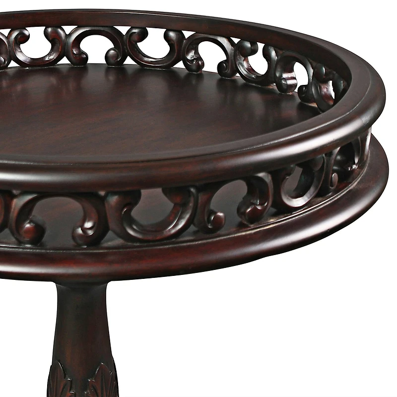 30.5" Lady Wentworth Pie Crust Tea Table