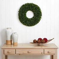 24" Green Boxwood Wreath