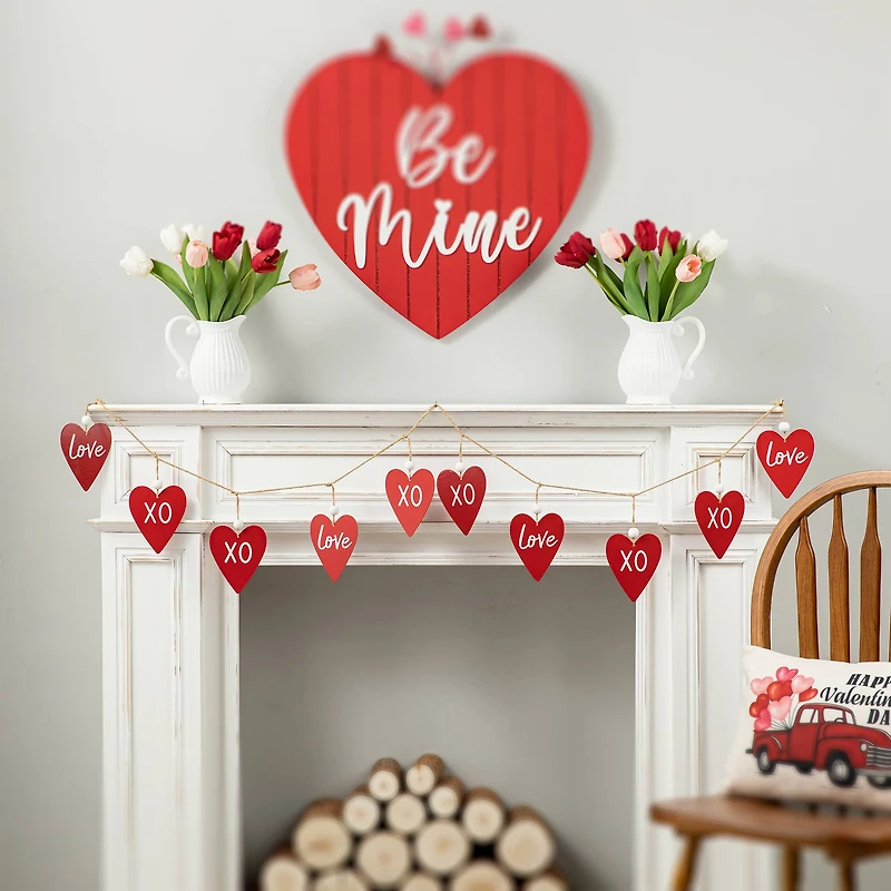 Glitzhome® 6ft. Valentine's Day Heart Garland