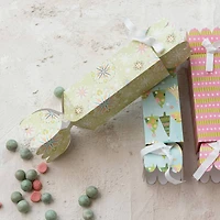 Hello Honey® Candy-Shaped Gift Box Set with Christmas Pattern & Ribbon Ties