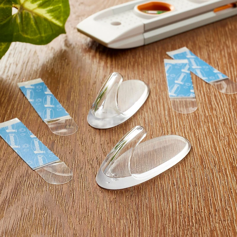 3M Command™ Medium Clear Window Hooks