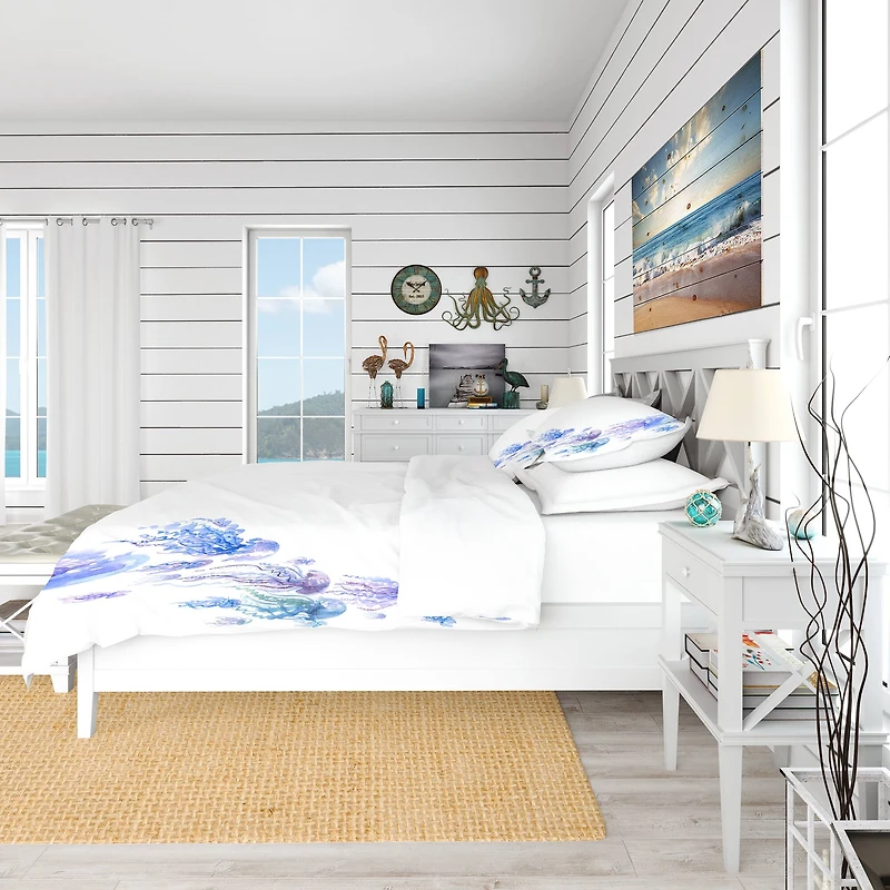 Designart 'Moving Jellyfish Group' Nautical & Coastal Bedding Set