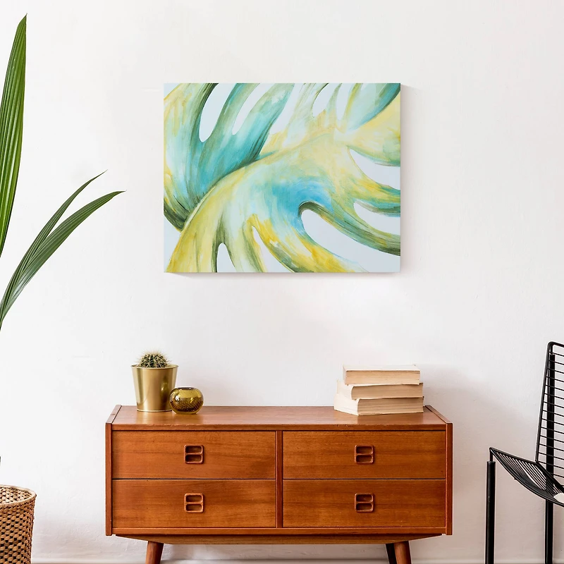 Bright Palm Leaf 20" x 16" Canvas Wall Art