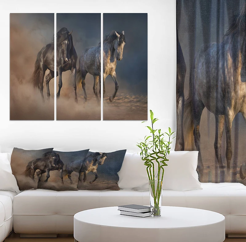 Designart - Black and white horse run