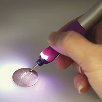 The Beadsmith® Micro Engraver with LED Spotlight