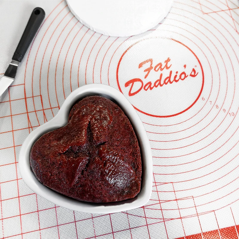 Fat Daddio's® ProSeries 6" x 2" Heart Cake Pan