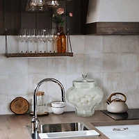 14.5" Transparent Segmented Glass Container with Lid