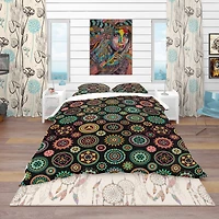 Designart 'Geometric Round Ethnic Decorative Elements' Bohemian & Eclectic Bedding Set