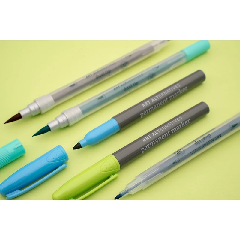 Art Alternatives Silver Fine Permanent Marker Set