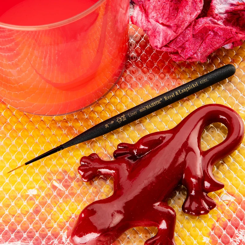 Royal & Langnickel® Mini Majestic™ Short Handle Liner Brush, Size 20/0