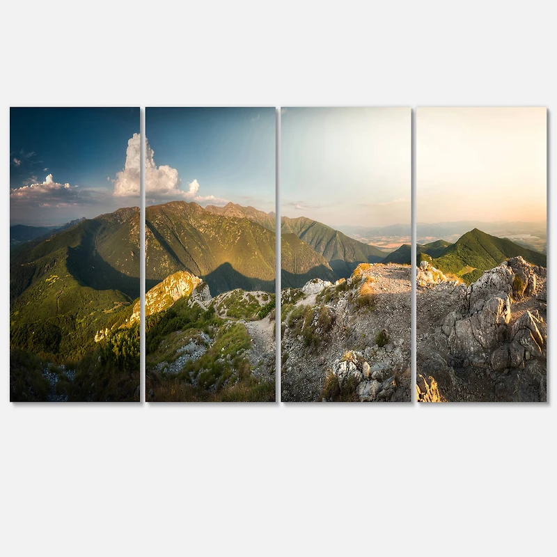 Designart - Rocky Green Mountains Panorama