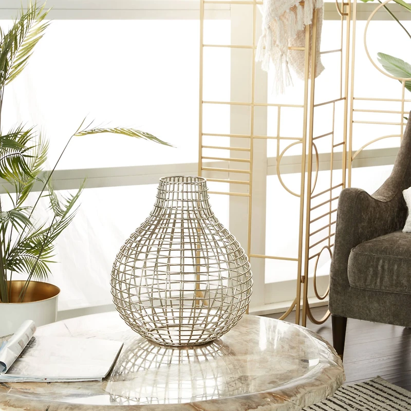 CosmoLiving by Cosmopolitan Silver Iron Modern Vase, 13" x 13" x 14"