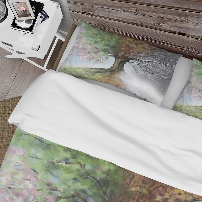 Designart 'Tree with Four Seasons' Traditional Bedding Set